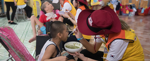 Free Food Providing Volunteer Work at Vietnamese Disabled Children’s Protection Facility
